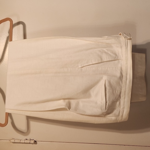 Liz Claiborne white linen and cotton pants size 6 - Picture 2 of 2
